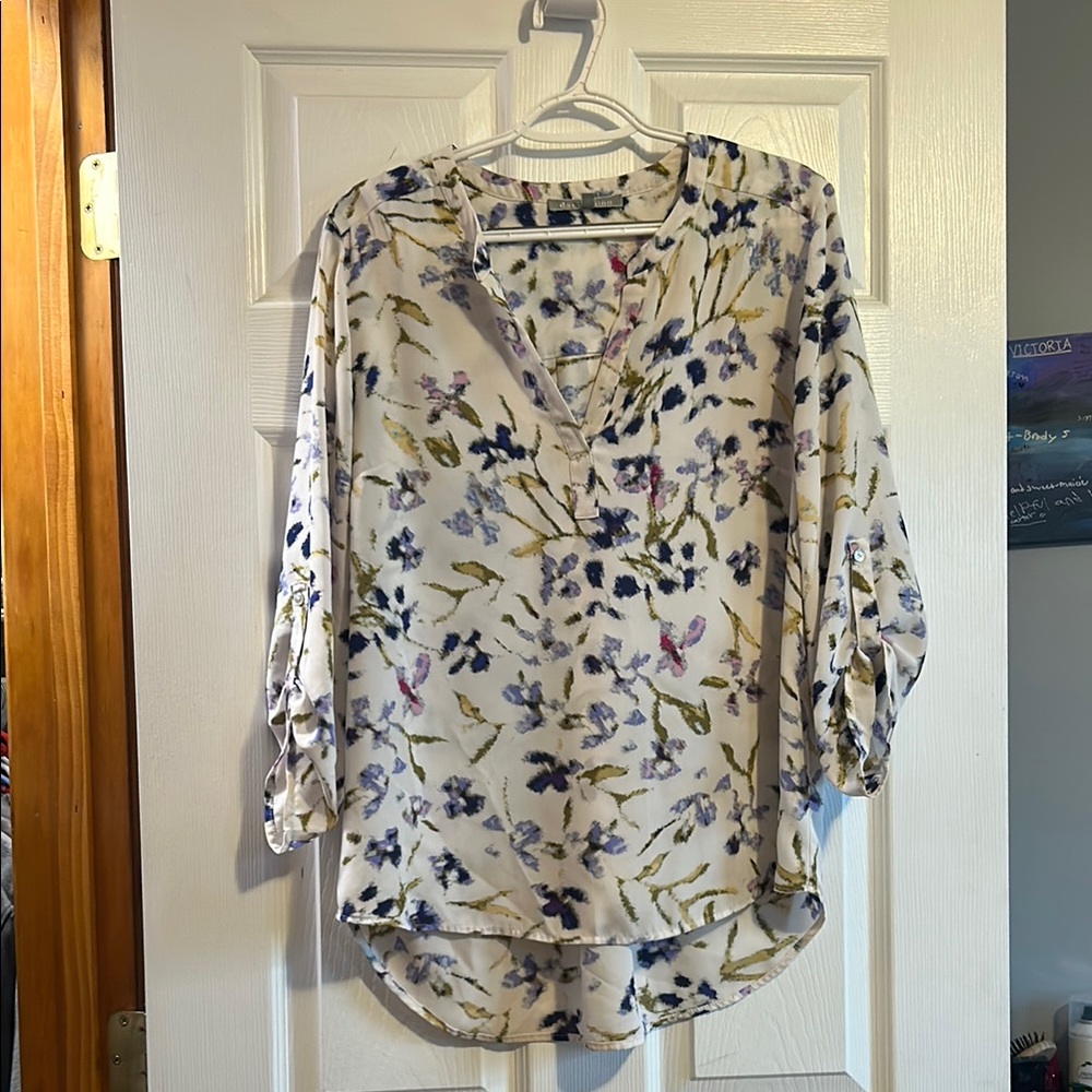 Daniel Rainn White and Floral 3/4 Sleeve Blouse